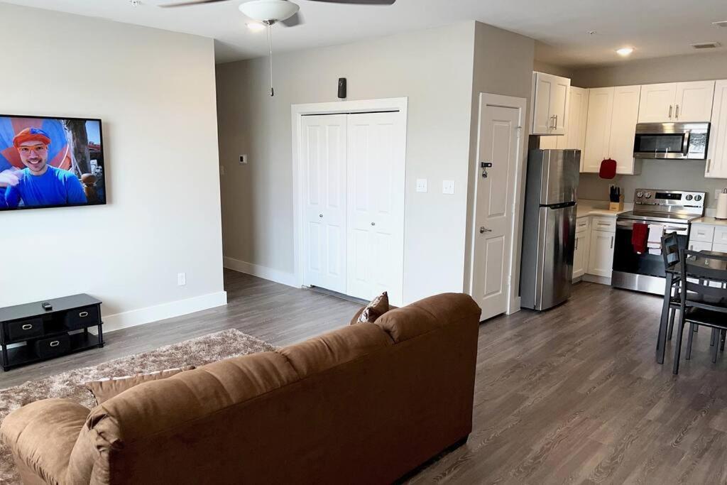 Welcome To Our Spacious 2-Bedroom 2-Bathroom Located In The City Of Houston, Texas! المظهر الخارجي الصورة